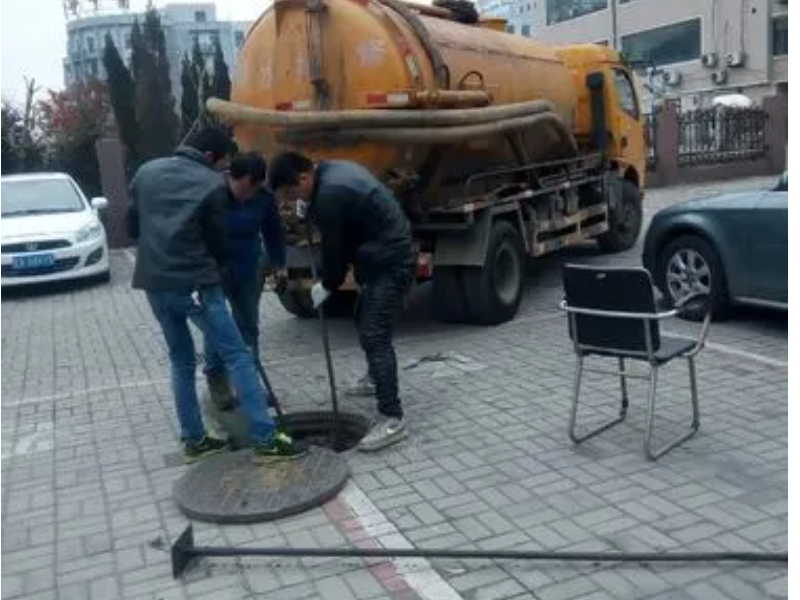 雨花区下水道疏通服务 雨花区疏通下水道价格合理